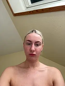 CutieEmy online show from March 16, 2025, 12:11 pm