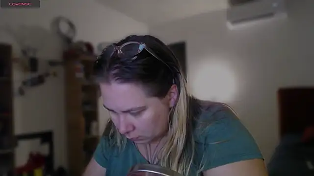 Enotika online show from April 3, 2026, 10:52 pm