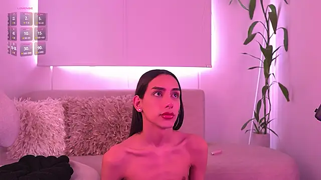 Snapshot of aaronKeller chatting on October 25, 2025, 2:13 pm aaronKeller online show from October 25, 2025, 2:13 pm