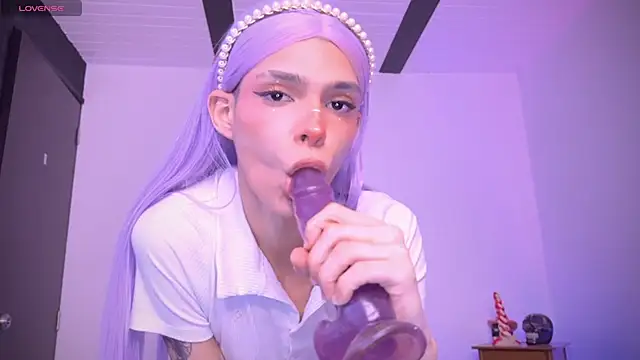 Snapshot of Varya_Ferreira chatting on January 17, 2025, 11:18 pm Varya Ferreira online show from January 17, 2025, 11:18 pm