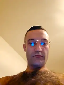Snapshot of enricso chatting on April 28, 2026, 1:05 pm enricso online show from April 28, 2026, 1:05 pm