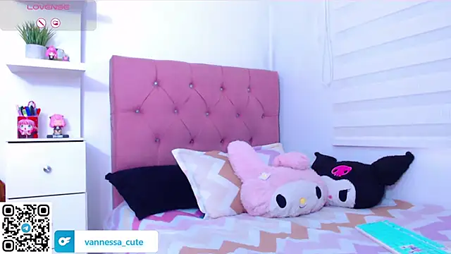 Vannessa  Shy online show from September 16, 2025, 9:16 pm