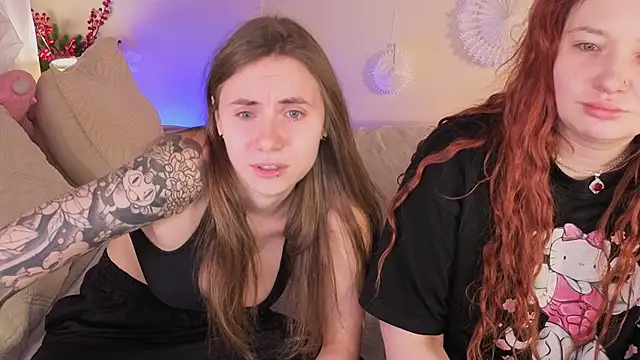  AnnaStark  online show from December 19, 2025, 8:27 pm