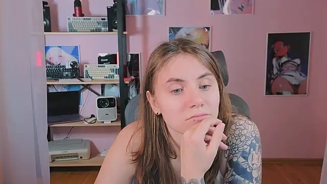  AnnaStark  online show from April 12, 2026, 5:12 am