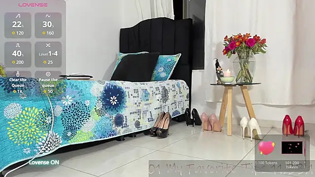 Snapshot of emely_garcia chatting on July 22, 2026, 1:19 am emely garcia online show from July 22, 2026, 1:19 am