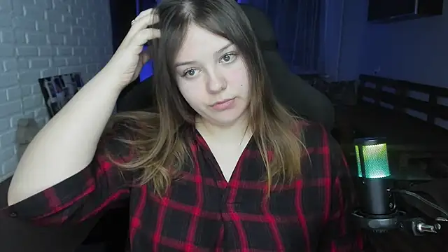 XNirvanaX online show from February 10, 2025, 2:19 am