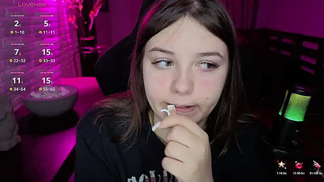 XNirvanaX online show from July 27, 2026, 1:56 am