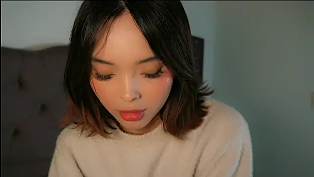 Snapshot of Irina_Grant chatting on January 6, 2025, 12:37 am Irina Grant online show from January 6, 2025, 12:37 am