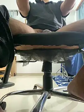 Snapshot of the_indian_dick_u_want chatting on January 13, 2025, 3:23 am the indian dick u want online show from January 13, 2025, 3:23 am