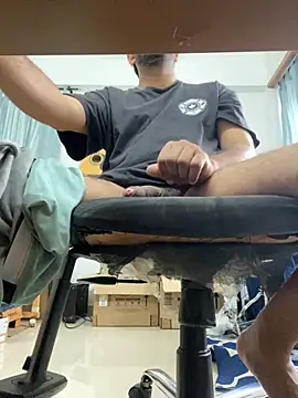 Snapshot of the_indian_dick_u_want chatting on October 29, 2025, 8:38 am the indian dick u want online show from October 29, 2025, 8:38 am