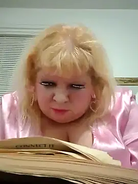JemJensen30 online show from May 28, 2026, 5:05 am