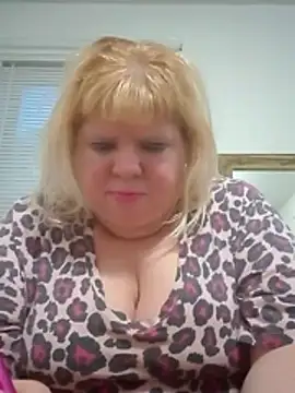 JemJensen30 online show from May 31, 2026, 1:25 am