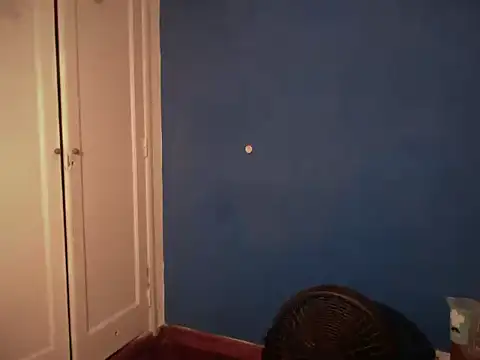 Snapshot of Fabrissi chatting on November 19, 2025, 6:30 pm Fabrissi online show from November 19, 2025, 6:30 pm