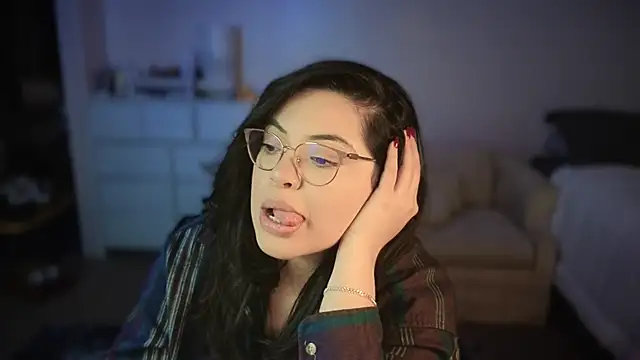 drizzypeach602 online show from January 18, 2025, 5:10 am