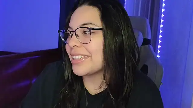 drizzypeach602 online show from October 13, 2025, 4:23 am