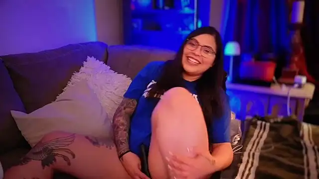 drizzypeach602 online show from April 24, 2026, 1:41 am