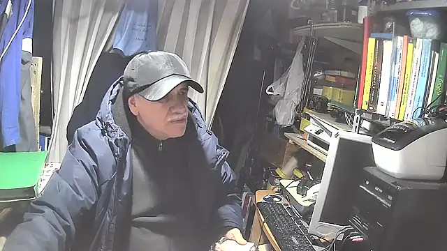 nonnomaturobisex online show from February 20, 2025, 5:29 pm