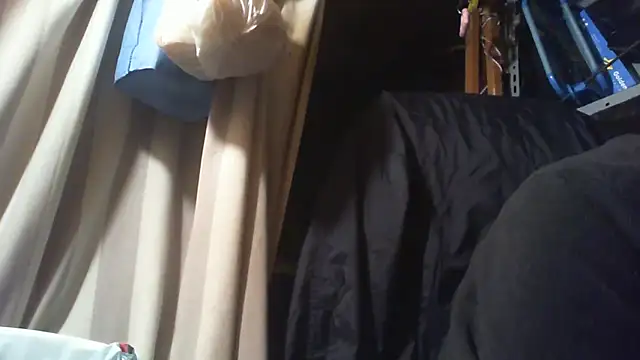 nonnomaturobisex online show from October 7, 2025, 2:03 pm