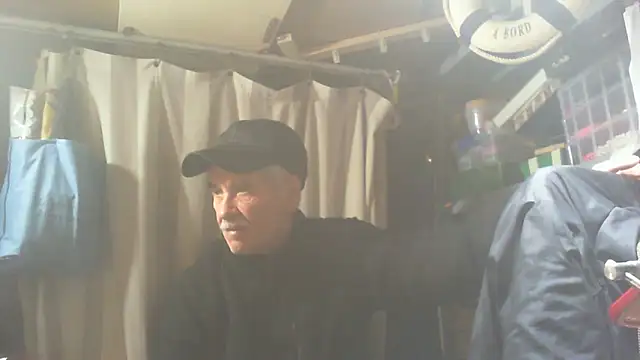 nonnomaturobisex online show from November 30, 2025, 11:25 am