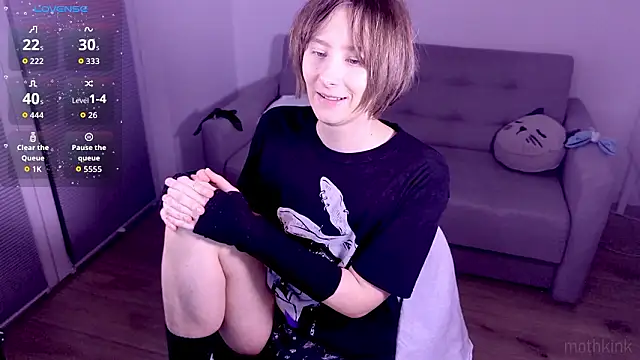 mothkink online show from February 18, 2026, 7:32 pm