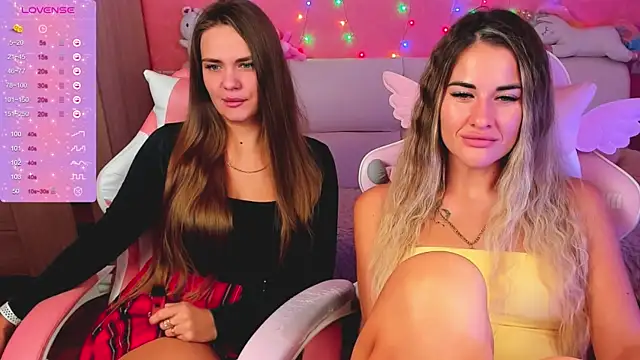 ivannatompsonnn online show from September 17, 2025, 6:15 am