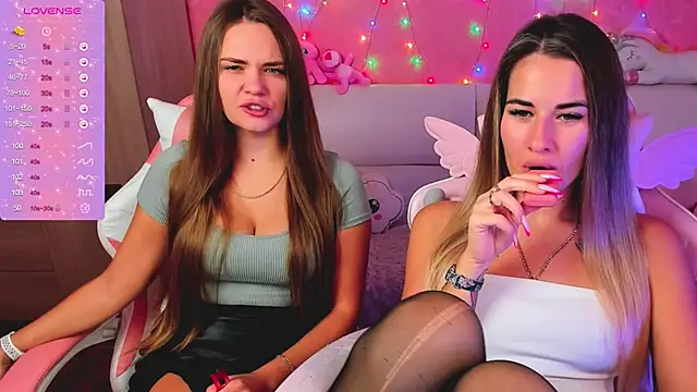 ivannatompsonnn online show from September 19, 2025, 6:04 am