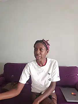 Snapshot of oliviaprettypussy chatting on May 20, 2026, 2:34 pm oliviaprettypussy online show from May 20, 2026, 2:34 pm