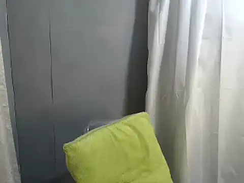 Snapshot of Delicate_Savannah chatting on January 3, 2025, 2:30 pm Delicate Savannah online show from January 3, 2025, 2:30 pm