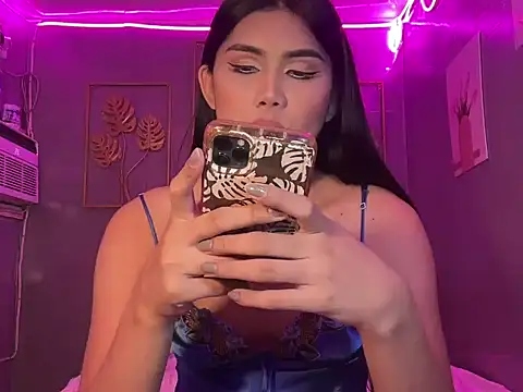 Snapshot of Delicate_Savannah chatting on September 23, 2025, 2:42 pm Delicate Savannah online show from September 23, 2025, 2:42 pm