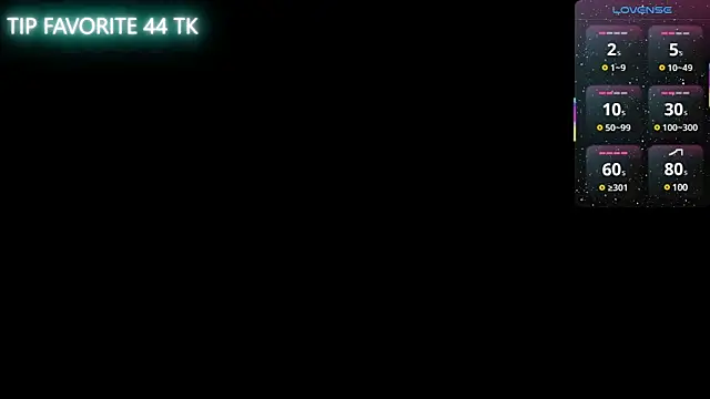 Snapshot of cloe_25 chatting on March 7, 2025, 2:36 am cloe 25 online show from March 7, 2025, 2:36 am