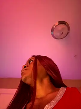 Snapshot of Tikalalin chatting on October 13, 2025, 11:10 am Tikalalin online show from October 13, 2025, 11:10 am