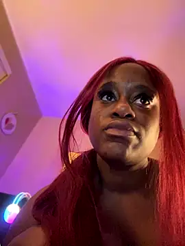 Snapshot of Tikalalin chatting on November 1, 2025, 10:17 am Tikalalin online show from November 1, 2025, 10:17 am