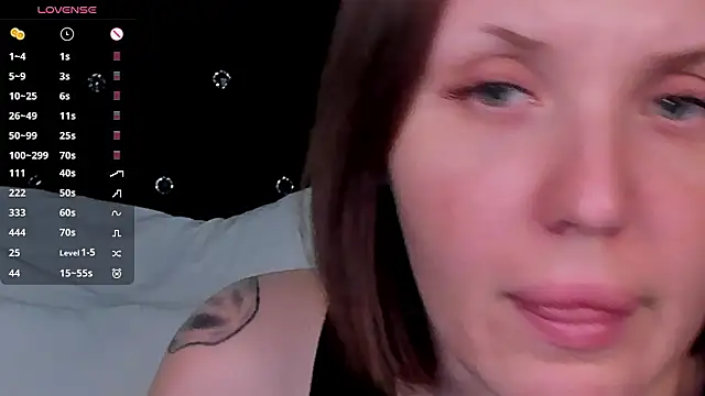 LianaFord online show from February 18, 2026, 5:14 am