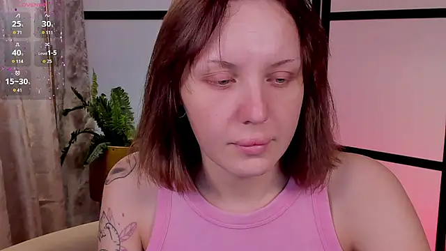 LianaFord online show from April 12, 2026, 5:23 am