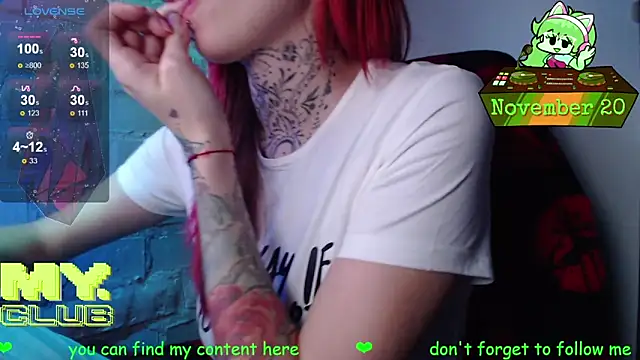 Witch Emma online show from November 20, 2025, 9:42 am