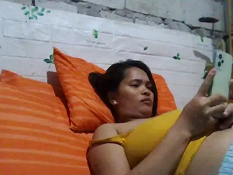 Silly Girl21 online show from December 20, 2025, 12:56 pm