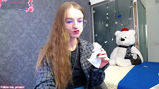 KateJonson online show from September 13, 2025, 6:57 am