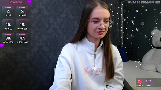 KateJonson online show from February 12, 2026, 10:10 am