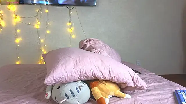 Alenca hot sex online show from December 15, 2025, 2:21 pm