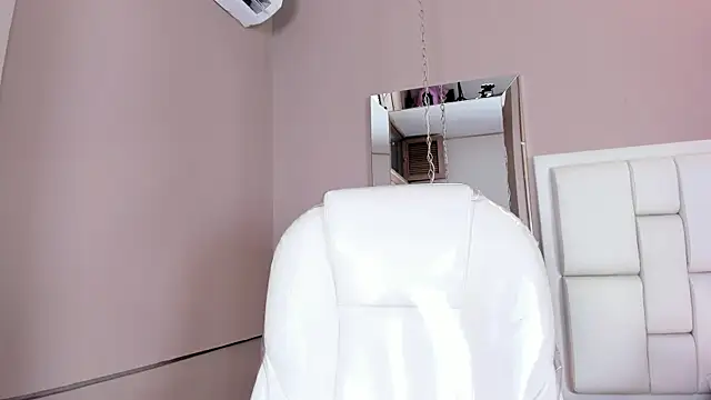  BunnyNaugthy online show from October 10, 2025, 12:26 pm