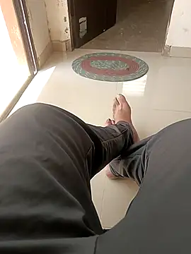 Desi Londa 143 online show from March 22, 2025, 7:15 am