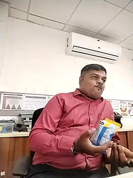 Desi Londa 143 online show from September 17, 2025, 6:48 am