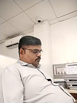 Desi Londa 143 online show from October 1, 2025, 4:29 am