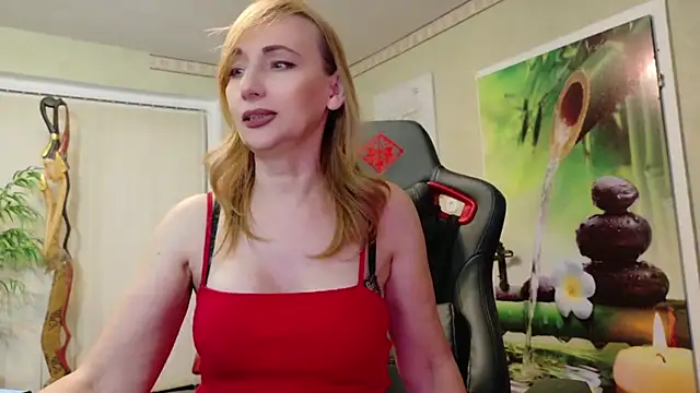 Snapshot of HotLana69 chatting on January 14, 2025, 4:50 pm HotLana69 online show from January 14, 2025, 4:50 pm