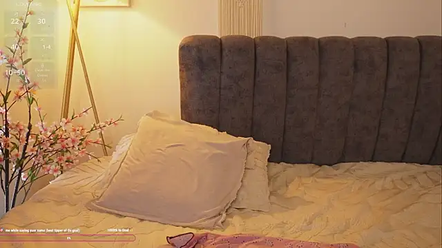 bunnycuteshy online show from September 27, 2025, 2:11 pm