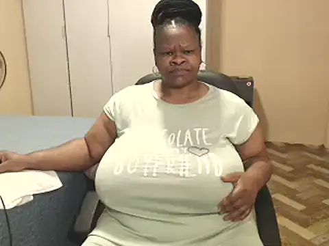 sweetnoziexx online show from July 25, 2026, 3:26 am