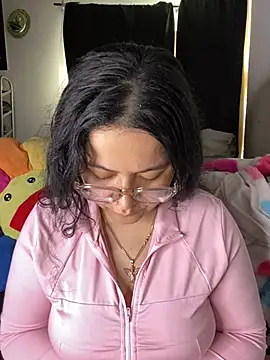 MsConejitaa online show from March 10, 2025, 2:05 pm