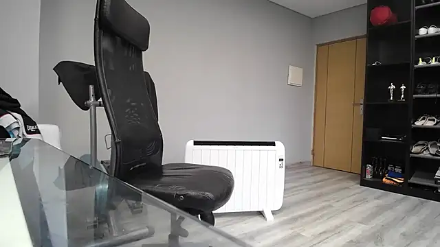 Snapshot of samricci21 chatting on November 13, 2025, 3:22 pm samricci21 online show from November 13, 2025, 3:22 pm