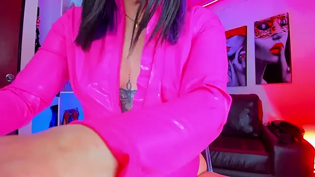 Snapshot of kayilyn chatting on February 11, 2025, 2:57 pm kayilyn online show from February 11, 2025, 2:57 pm