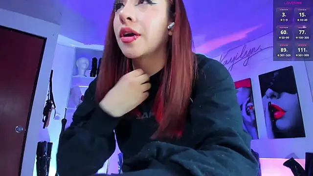 Snapshot of kayilyn chatting on September 24, 2025, 11:35 am kayilyn online show from September 24, 2025, 11:35 am